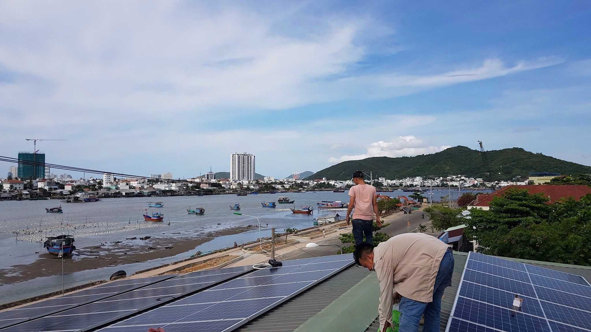 1 Hải sản Thuỳ 66 (24 tấm 580w + 3 solis 3kw)
